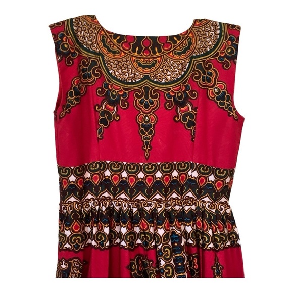 Elegant East Indian Inspired Patterned Sleeveless Dress - Picture 3 of 3